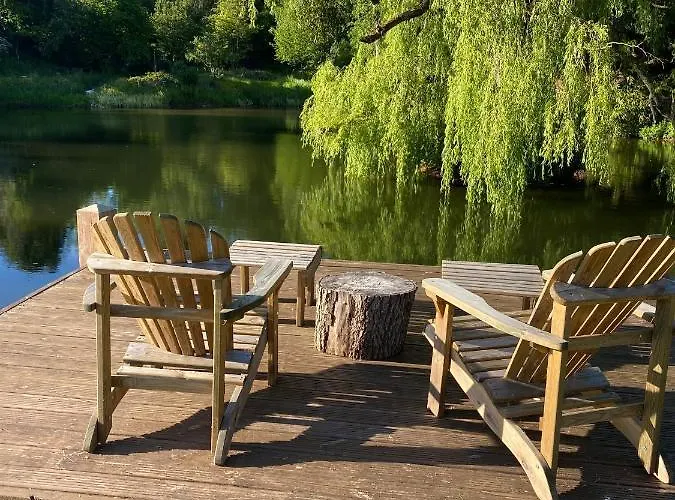 Cwmbach Lodge Luxury B&B