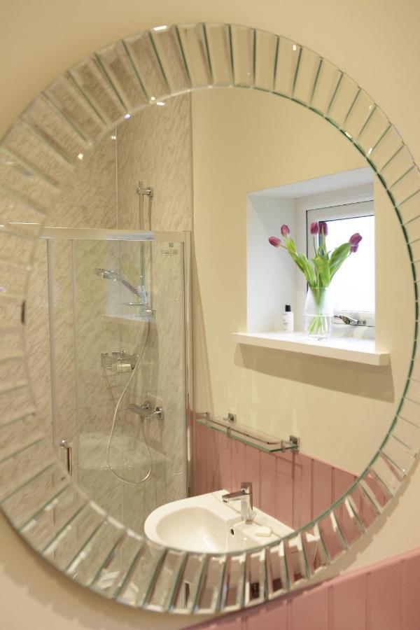 Cwmbach Luxury Bed & Breakfast *