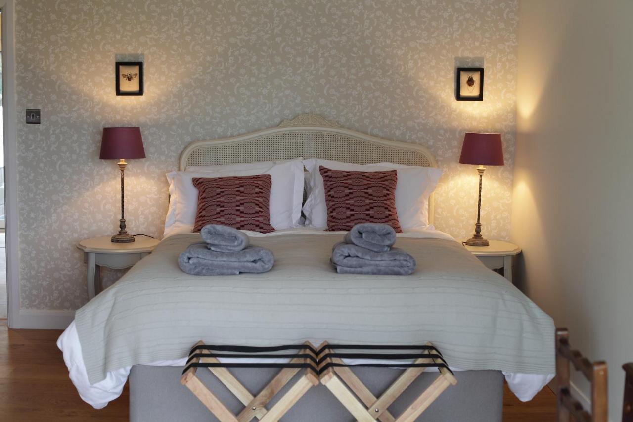 Bed & Breakfast Cwmbach Luxury *